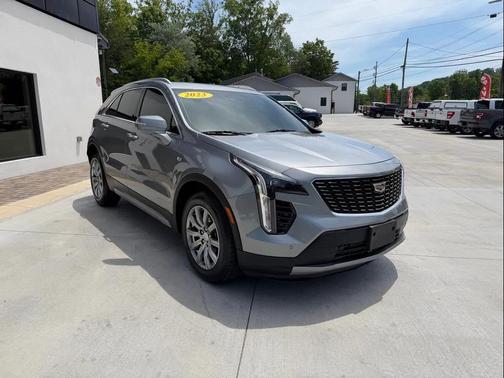 Argent Silver Metallic 2023 Cadillac XT4 Premium Luxury