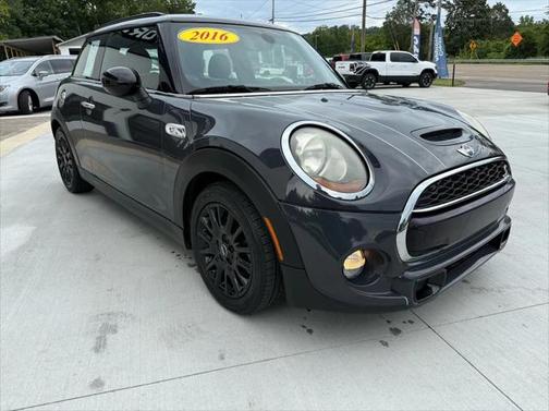 2016 MINI Hardtop Cooper S