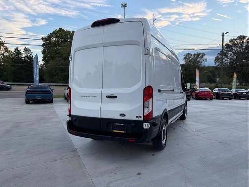 2020 Ford Transit-250 Base