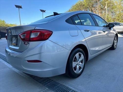 2018 Chevrolet Cruze LS