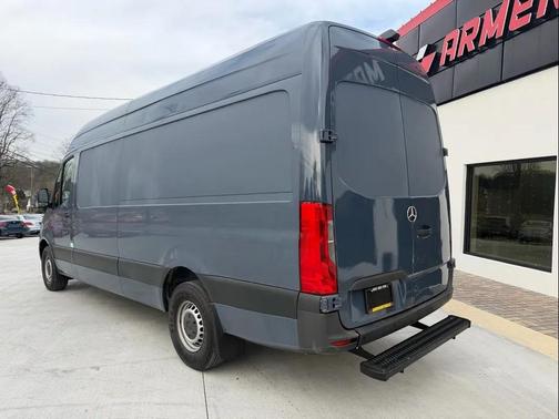 2019 Mercedes-Benz Sprinter 2500 High Roof V6