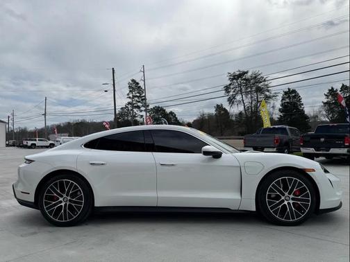 2022 Porsche Taycan 4S