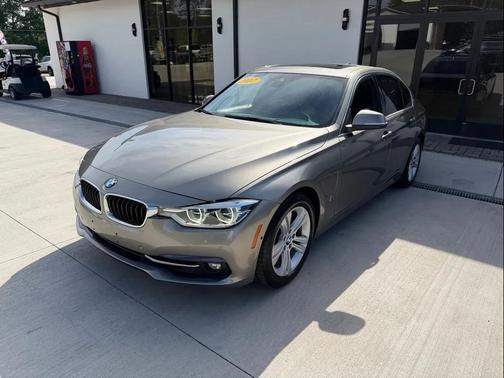 Mineral Gray Metallic 2017 BMW 330e iPerformance