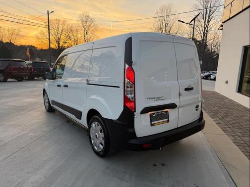 2022 Ford Transit Connect XL Cargo Van