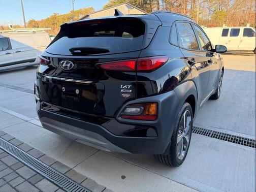 2021 Hyundai KONA Limited