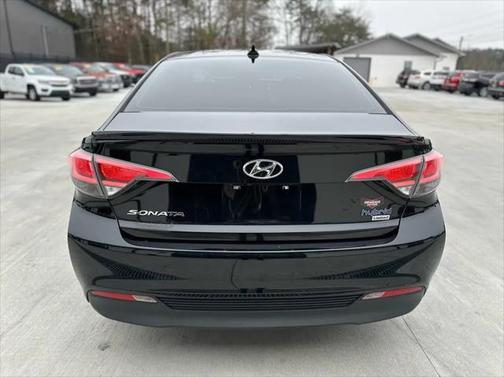 2016 Hyundai SONATA Hybrid Limited