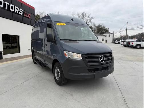 2019 Mercedes-Benz Sprinter 2500 High Roof V6