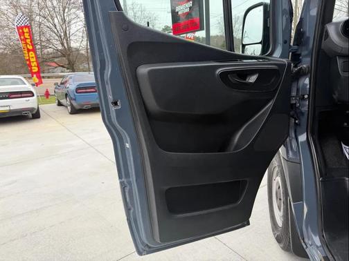 2019 Mercedes-Benz Sprinter 2500 High Roof V6