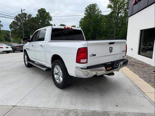 Bright White Clearcoat 2016 RAM 1500 Big Horn
