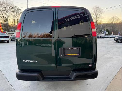 2015 Chevrolet Express 2500 LS