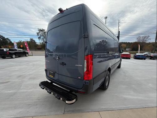 2021 Mercedes-Benz Sprinter 2500 High Roof