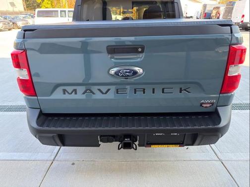 2022 Ford Maverick XL
