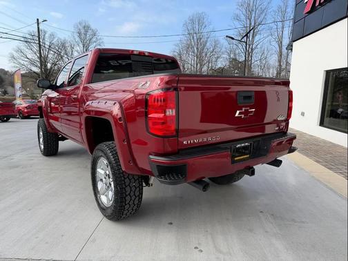 2018 Chevrolet Silverado 1500 2LT