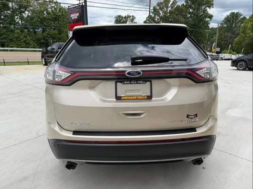 White Gold Metallic 2018 Ford Edge Titanium