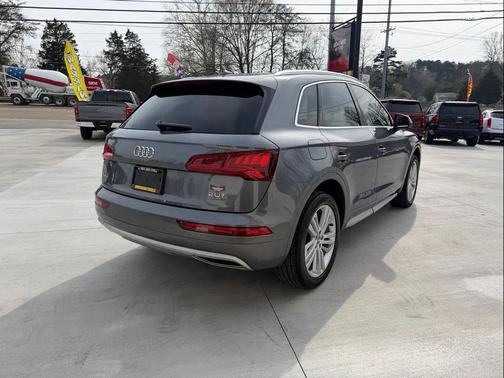 2018 Audi Q5 2.0T Premium