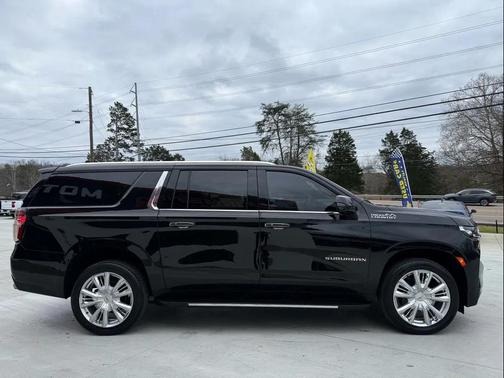 2022 Chevrolet Suburban High Country