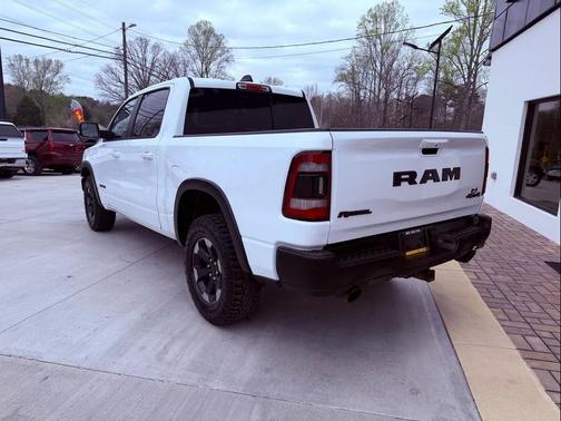 Bright White Clearcoat 2019 RAM 1500 Rebel