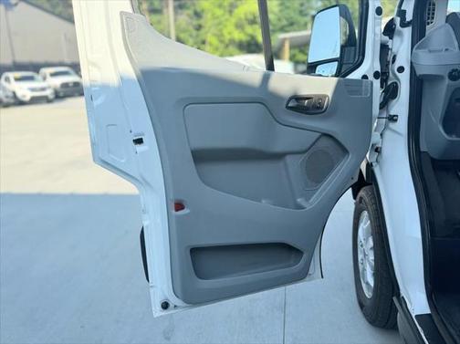 2016 Ford Transit-250 Base