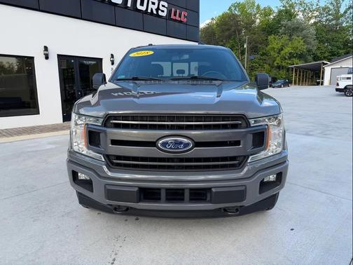 Gray 2018 Ford F-150 XLT