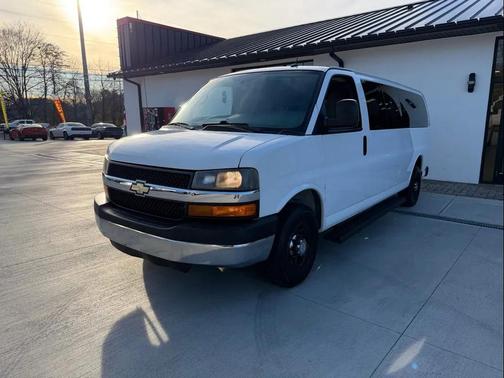 2014 Chevrolet Express 3500 LT