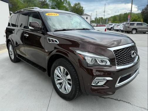 2017 INFINITI QX80 Limited