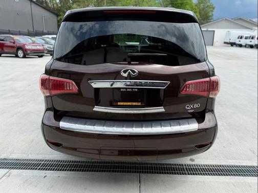 2017 INFINITI QX80 Limited