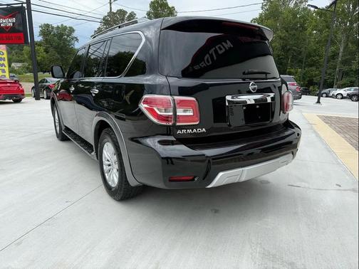 2018 Nissan Armada SV