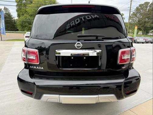 2018 Nissan Armada SV