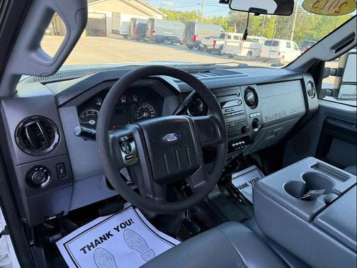 Oxford White 2013 Ford F-250 XL