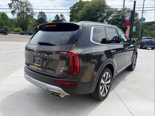 Dark Moss 2021 Kia Telluride S