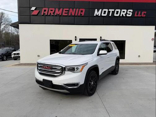 White 2018 GMC Acadia SLT-1