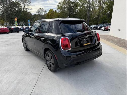 2022 MINI Hardtop Cooper