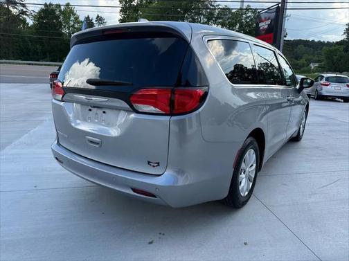 2018 Chrysler Pacifica LX