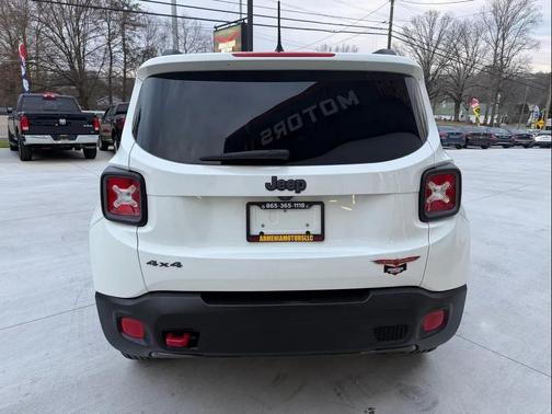 2016 Jeep Renegade Trailhawk