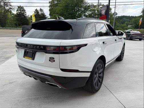 White 2019 Land Rover Range Rover Velar P340 R-Dynamic SE