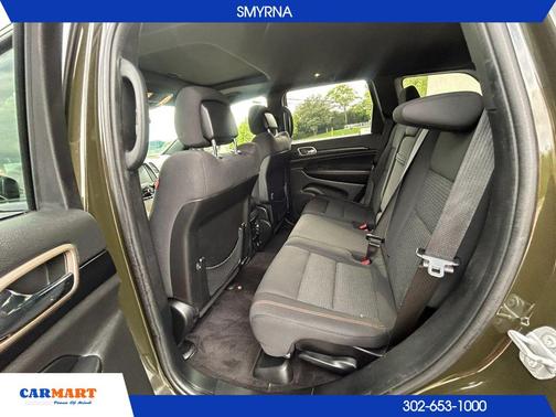 Recon Green Clearcoat 2016 Jeep Cherokee Sport