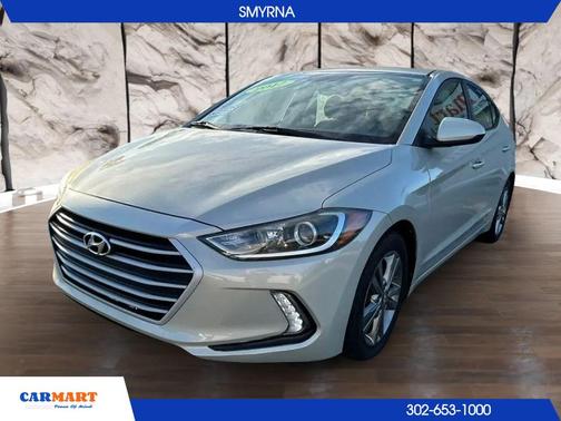 Mineral Beige Pearl 2017 Hyundai ELANTRA SE