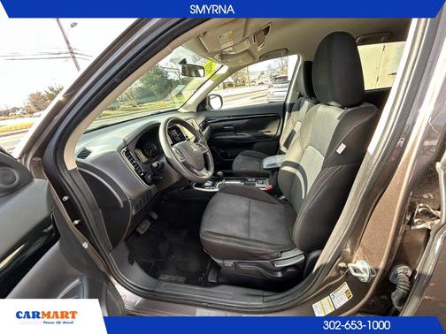 2020 Mitsubishi Outlander SP