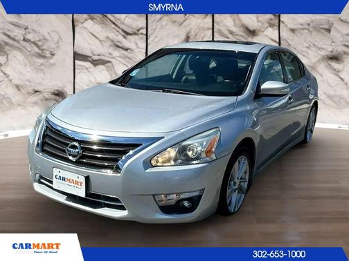Silver 2014 Nissan Altima 2.5 SL