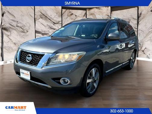 Gun Metallic 2015 Nissan Pathfinder Platinum
