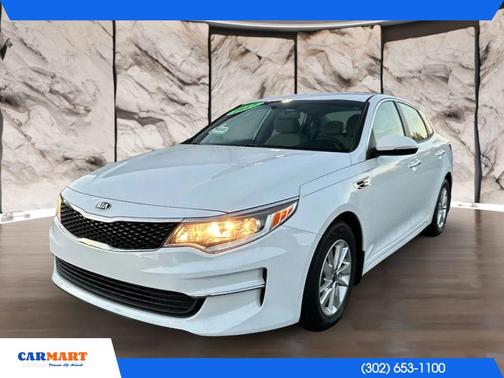 2017 Kia Optima LX