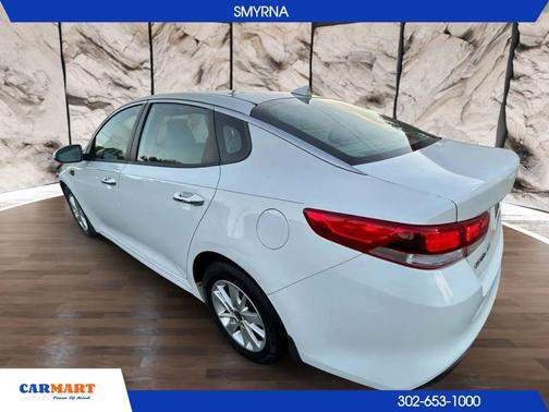 2017 Kia Optima LX