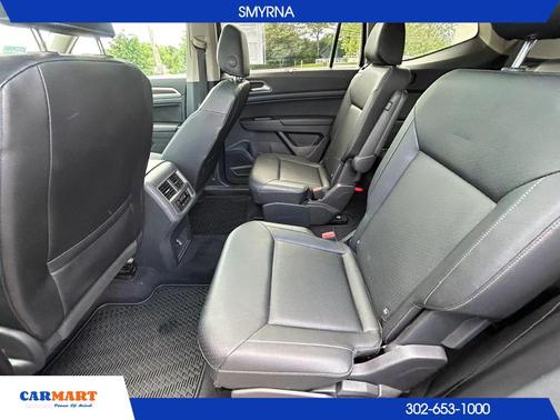 Black 2019 Volkswagen Atlas 3.6L SE w/Technology