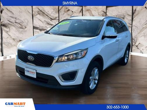 Snow White Pearl 2016 Kia Sorento LX