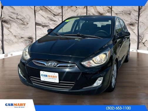 2013 Hyundai Accent SE