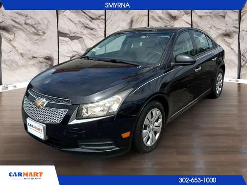 Black Granite Metallic 2014 Chevrolet Cruze LS