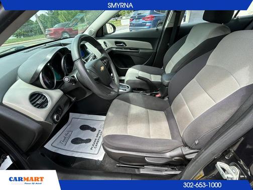 Black Granite Metallic 2014 Chevrolet Cruze LS