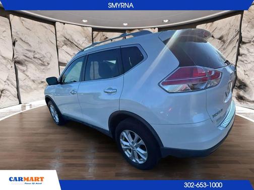 2016 Nissan Rogue SV