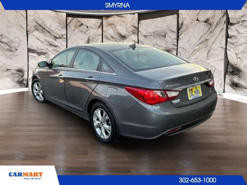 2011 Hyundai SONATA Limited