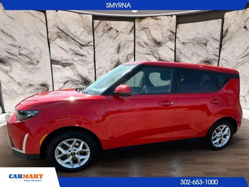 Inferno Red 2023 Kia Soul LX